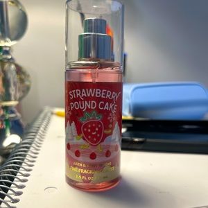 Bath and body works body spray